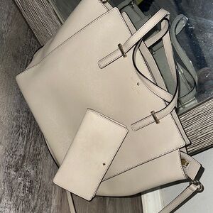 Kate Spade Beige Tote Bag and Wallet